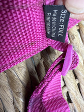 Load image into Gallery viewer, S/H Shires Fieldsafe Grazing Muzzle - Pink - Full