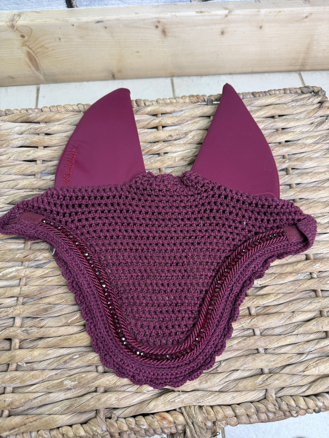 S/H Lemieux Acoustic Diamonte Fly Hood/Ears -Burgundy- L