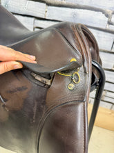 Load image into Gallery viewer, 14 1/2” Medium Farrington Small Pony GP Saddle - Brown