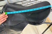 Load image into Gallery viewer, 16” MW Elico/Paul Jones Pony GP/Jump Saddle - Black