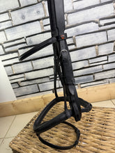 Load image into Gallery viewer, S/H Albion English KB Flash Snaffle Bridle - Black - Full