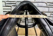 Load image into Gallery viewer, 17 1/2” MW Ideal 1350 GP Saddle - Black - Big Blocks - English Leather
