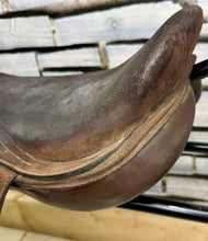 Load image into Gallery viewer, 19” Logi Polo Suede Polo Saddle -Brown - Argentina - Foam Panels