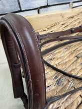 Load image into Gallery viewer, S/H Stephens Clip Cavesson Bridle - Full - Brown/Brass
