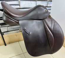 Load image into Gallery viewer, 17 1/2” XW/WW Symmonds Designer GP Saddle - Brown