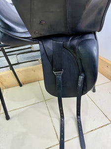 17 1/2” Medium Barnsby Dressage Saddle - Black