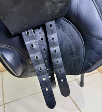 Load image into Gallery viewer, 16” MW Excelle/Walsall Riding English Pony Jump Saddle - Black