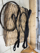 Load image into Gallery viewer, S/H Market Harbourough Martingale &amp; Stopper Reins -Cob