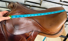 Load image into Gallery viewer, 16 1/2” MW Stride Free Double Flap Jump Saddle - Tan