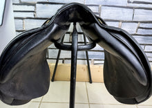 Load image into Gallery viewer, 17 1/2” MW Eric Thomas Jump Saddle - Black