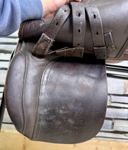 Load image into Gallery viewer, 15” Wide Champion English Pony WH/Show Saddle - Brown