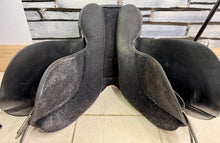 Load image into Gallery viewer, 16” MW Saddle Company Pony GP Saddle - Black - Changeable Width on a Press