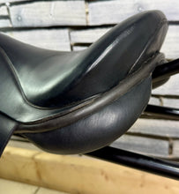 Load image into Gallery viewer, 14 1/2” Wide Silhouette Pony GP Saddle - Black - English Leather - Flat Tree