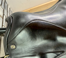 Load image into Gallery viewer, 17” Narrow Farrington Event GP Saddle - Black