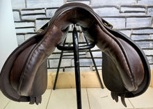 Load image into Gallery viewer, 16 1/2” XW Saddleworld/L.A. Jones GP Saddle - Brown
