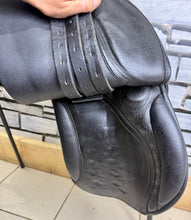 Load image into Gallery viewer, 16” Medium-MN Palaton English Leather Pony GP Saddle - Black
