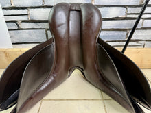 Load image into Gallery viewer, 18” Wide-XW Ideal VSD/WH H&amp;C Saddle -Brown- Suede Seat