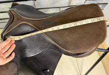 Load image into Gallery viewer, 17” MW English GP/Jump Saddle - Brown