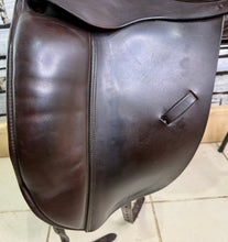 Load image into Gallery viewer, 17 1/2” MW Ideal Suzannah Dressage Saddle - Brown