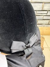 Load image into Gallery viewer, Charles Owen Showjumper XP Flesh Straps Hat-6 3/8 - 52cm
