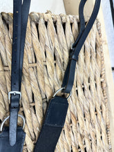 Load image into Gallery viewer, S/H Elasticated English Leather Breastplate/Breastgirth - Cob