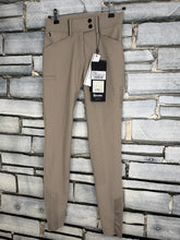 Load image into Gallery viewer, Cavallo Cheyenne Grip Mobile Leggings/Breeches - 22” Waist - Warm Sand