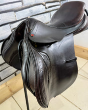 Load image into Gallery viewer, 17 1/2” MW Albion Kontrol Jump Saddle - Brown - Super Secure Big Blocks