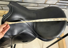 Load image into Gallery viewer, 17 1/2” MW Ideal Jessica Dressage Saddle - Black - Flocked