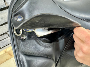 17” Wide Silhouette Dressage Saddle - Black