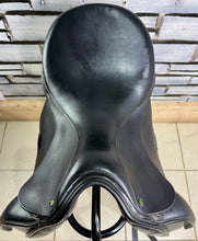 Load image into Gallery viewer, 18” Medium Ideal Suzannah Dressage Saddle - Black