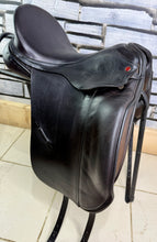Load image into Gallery viewer, 17 1/2” Wide Albion SLK Ultima Dressage Saddle - Brown