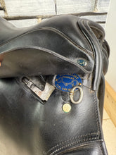 Load image into Gallery viewer, 17 1/2” Wide-XW Speciality Saddles/Ideal H&amp;C Cob GP Saddle - Black