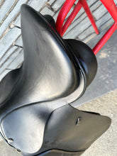 Load image into Gallery viewer, 18” XW Hoop Tree GFS Pro Event GP Saddle - Black