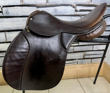 Load image into Gallery viewer, 17 1/2” Wide M&amp;J Saddlery English GP Saddle - Brown