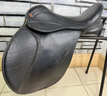 Load image into Gallery viewer, 17 1/2” MW Saddle Company Genoa GP Saddle - Black