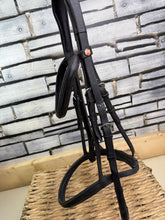 Load image into Gallery viewer, S/H Albion KB Soft Padded Cavesson Bridle - Full - Black