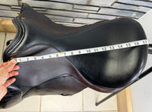 Load image into Gallery viewer, 17 1/2” Wide Lovatt &amp; Rickets Sylvan English GP Saddle - Brown - Arabian Saddle Company