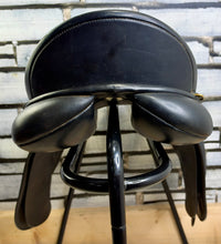 Load image into Gallery viewer, 17” Medium/Changeable Gullet Bates Caprilli GP Saddle - Black Leather