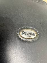 Load image into Gallery viewer, S/H 75cm/30” Prestige Doughnut RP Leather Girth - Black