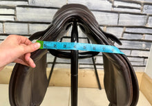 Load image into Gallery viewer, 15” Wide Fylde Hayden English Pony WH/Show Saddle - Brown