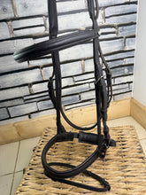 Load image into Gallery viewer, S/H Heritage Padded Comfort Flash Bridle -Black- XF