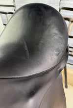 Load image into Gallery viewer, 16 1/2” MW/Wide Jeffries Falcon English Event GP Saddle - Black