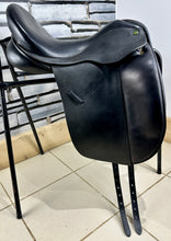 Load image into Gallery viewer, 17” MW Ideal Suzannah Dressage Saddle - Black
