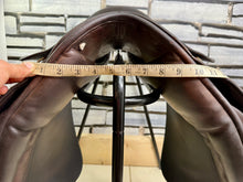 Load image into Gallery viewer, 17 1/2” XW Frank Baines Enduro GP Saddle - Brown - Endurance/Trec