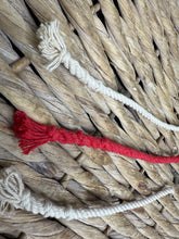 Load image into Gallery viewer, Silk Hunt Whip Lash - Red/Natural/Green