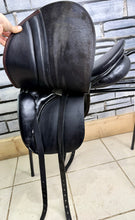 Load image into Gallery viewer, 16 1/2” 32/Wide Stubben Dressage Saddle - Brown
