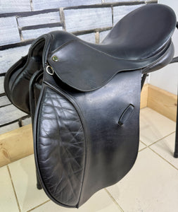 17 1/2” MW Paul Jones GP Saddle - Black