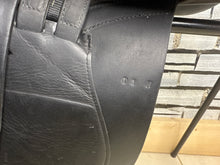 Load image into Gallery viewer, 17 1/2-18” Wide Ideal 1350 GP Saddle - Black