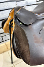 Load image into Gallery viewer, 15 1/2” Wide (Fit 32) Stubben Rex Pony GP/Jump Saddle - Brown