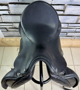 17 1/2” MN Albion Ultima Dressage Saddle - Black